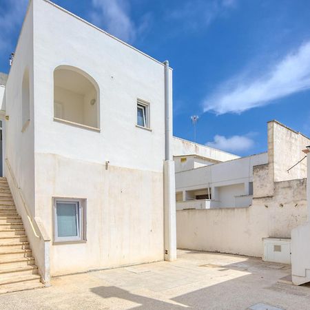 B&B Il Comandante A 100 M Dalla Spiaggia Torre San Giovanni Ugento Exterior foto