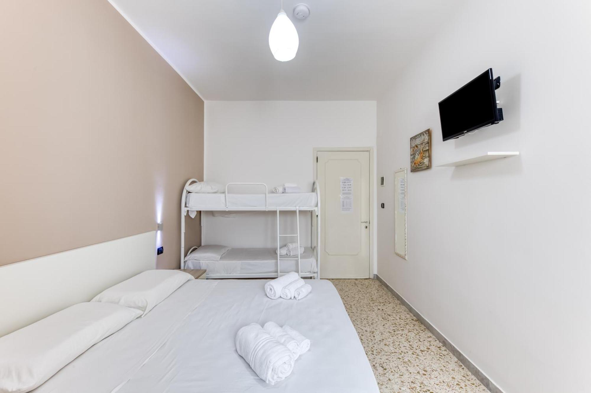 B&B Il Comandante A 100 M Dalla Spiaggia Torre San Giovanni Ugento Exterior foto
